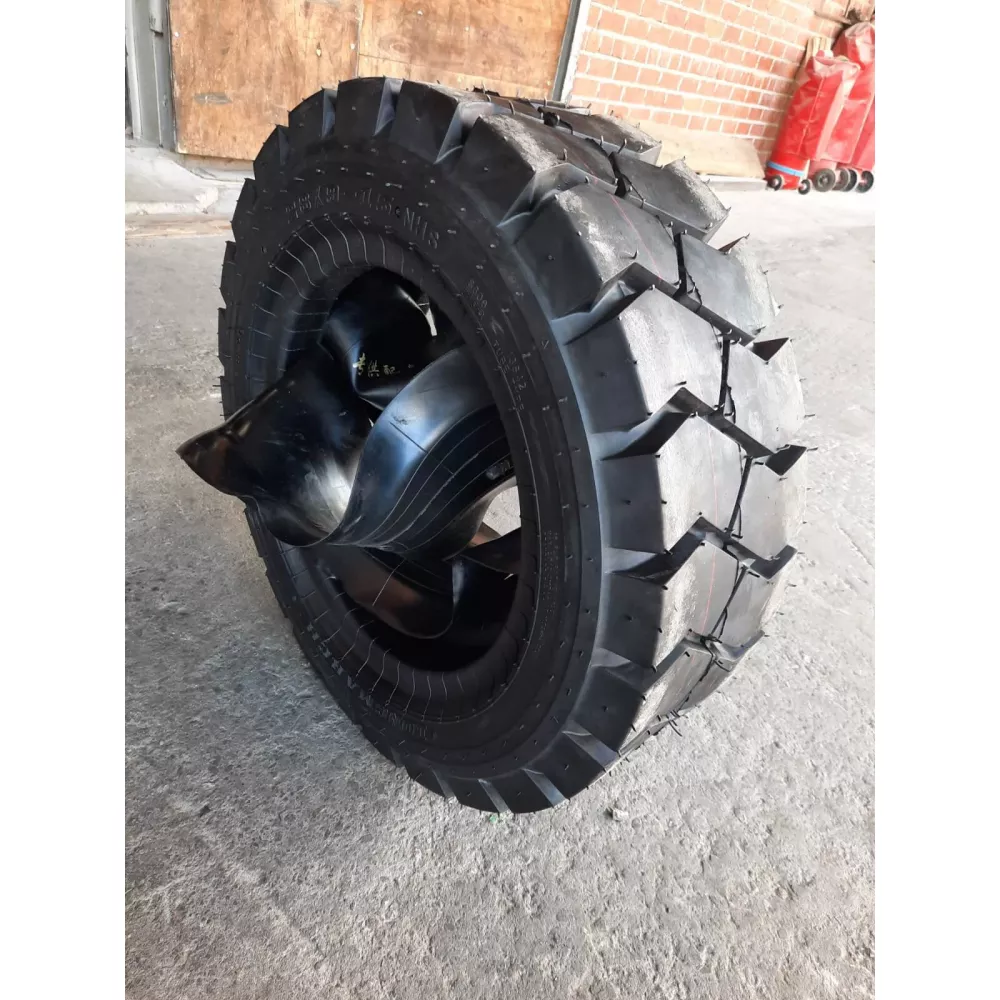 Спецшина 28х9-15 Long march S-606 16 PLY в Верхней Туре